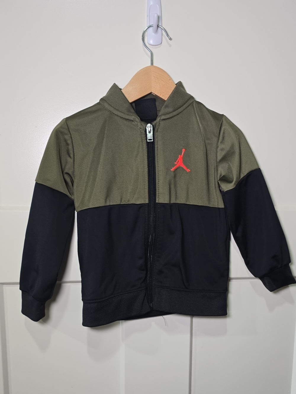 3/$10 JORDAN Two-Tone Zip Jacket